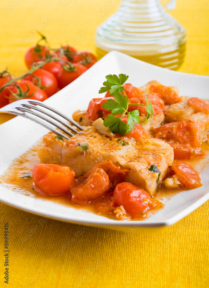Fish and cherry tomatoes. Pesce con pomodorini. Fish and cherry tomatoes. Pesce con pomodorini.