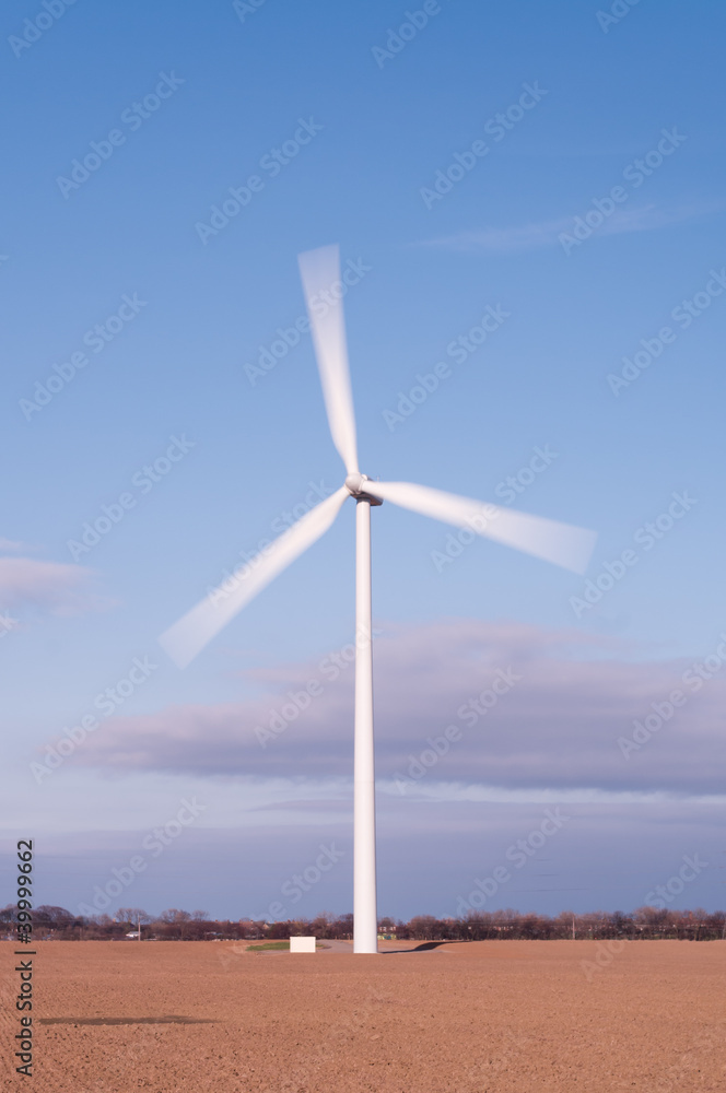 Single wind turbine vertical