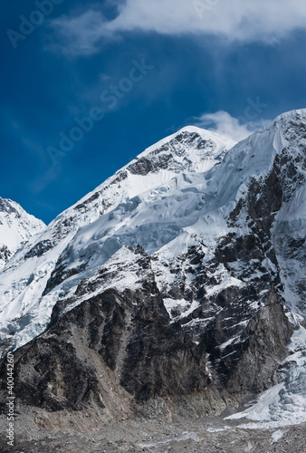 Fototapeta Naklejka Na Ścianę i Meble -  Summit not far Gorak shep and Everest base camp