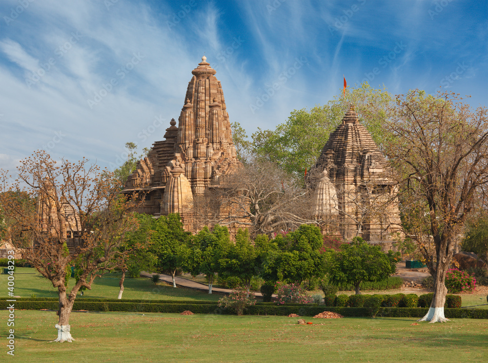 Lakshmana and Matangeshwar temples, Khajuraho