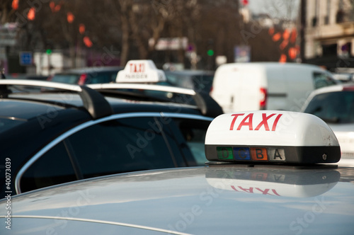 Fotobehang taxi parisien