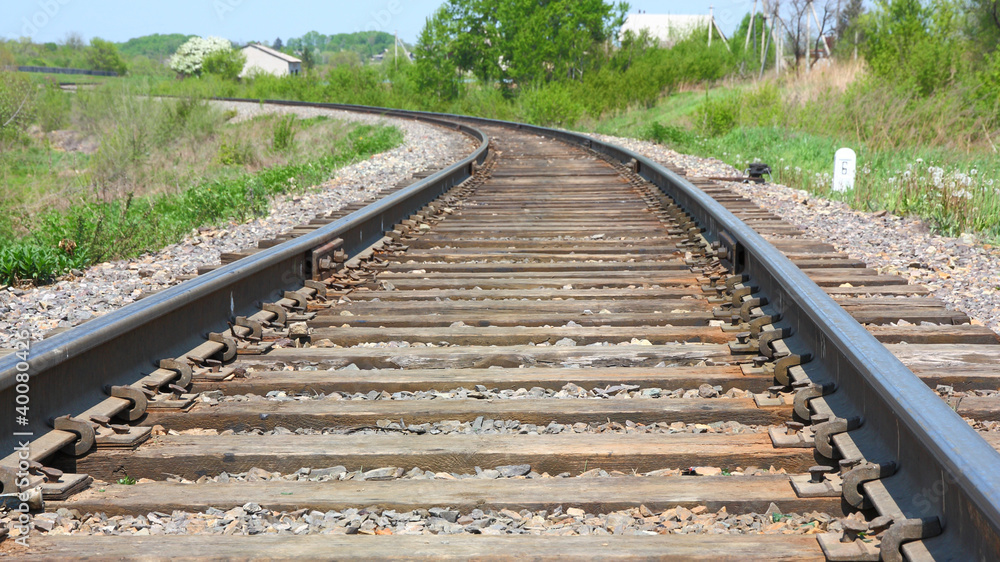 Rotate the rail leaving the distance Rotate the rail leaving the distance