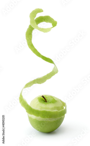 peeling green apple