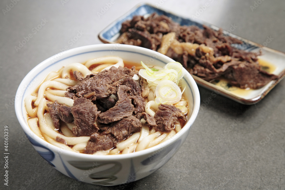 肉うどん 肉うどん