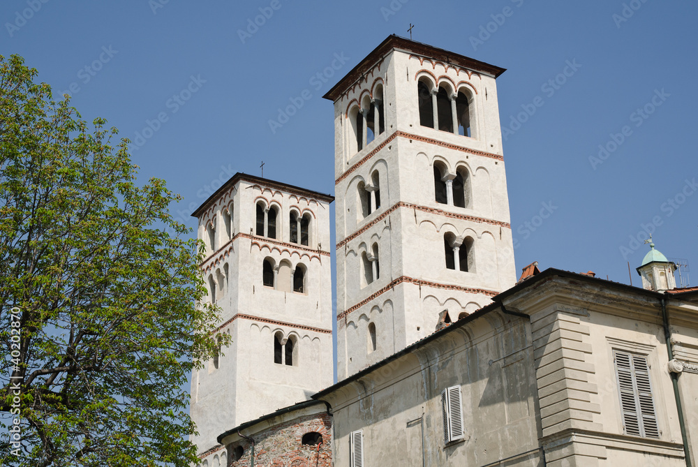 I campanili del Duomo di'Ivrea