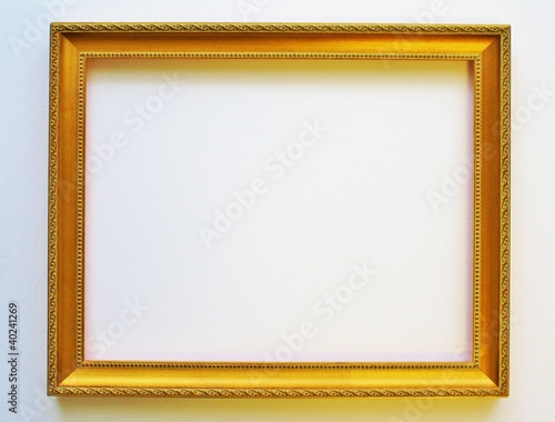 金色のフレーム