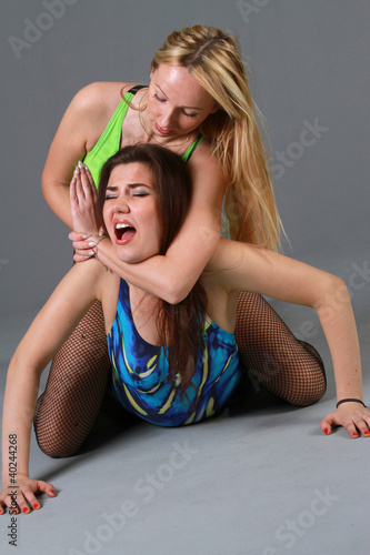 Foto wrestling choke hold