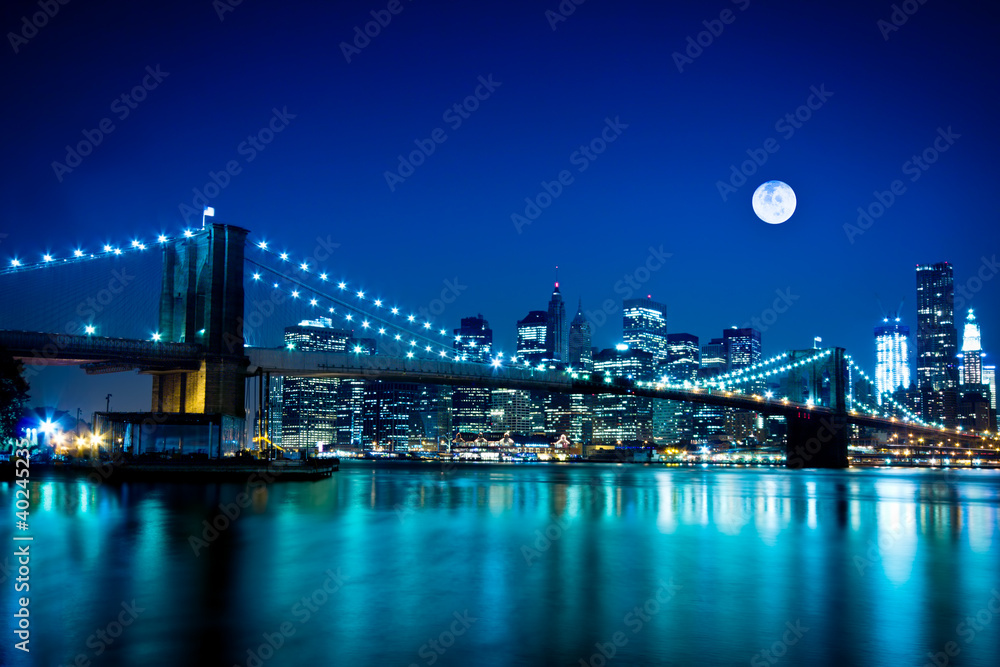 Night Scene Brooklyn Bridge and New York City - obrazy, fototapety, plakaty 