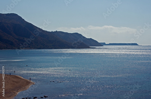 Zatoka z plażą Dafne na greckiej wyspie Zakynthos