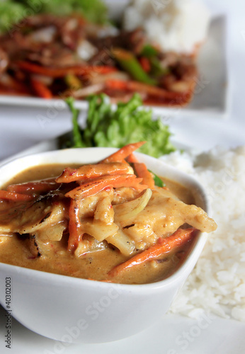 chicken yellow curry