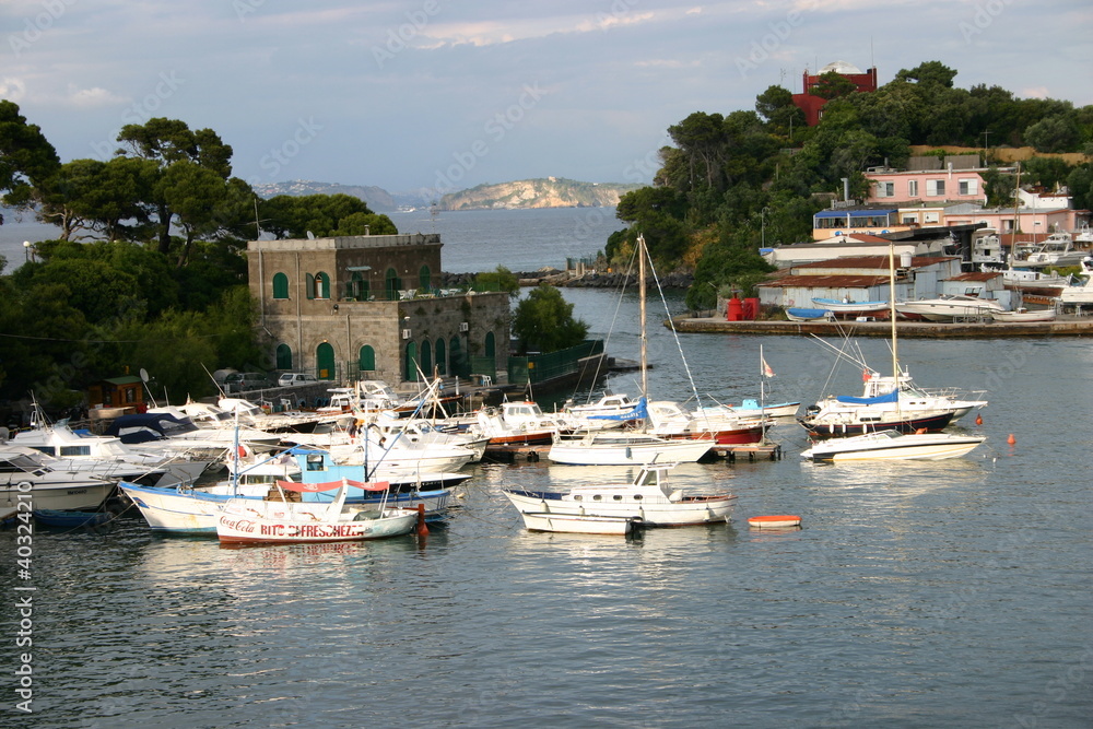 partenza dal porto di ischia