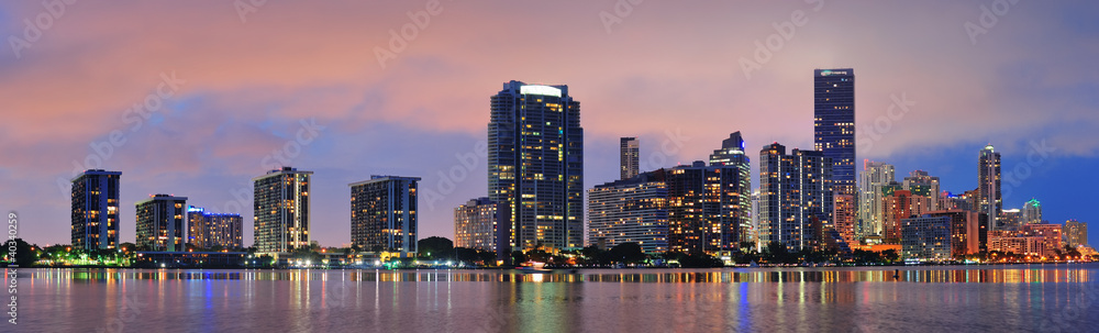 Fototapeta premium Miami night scene