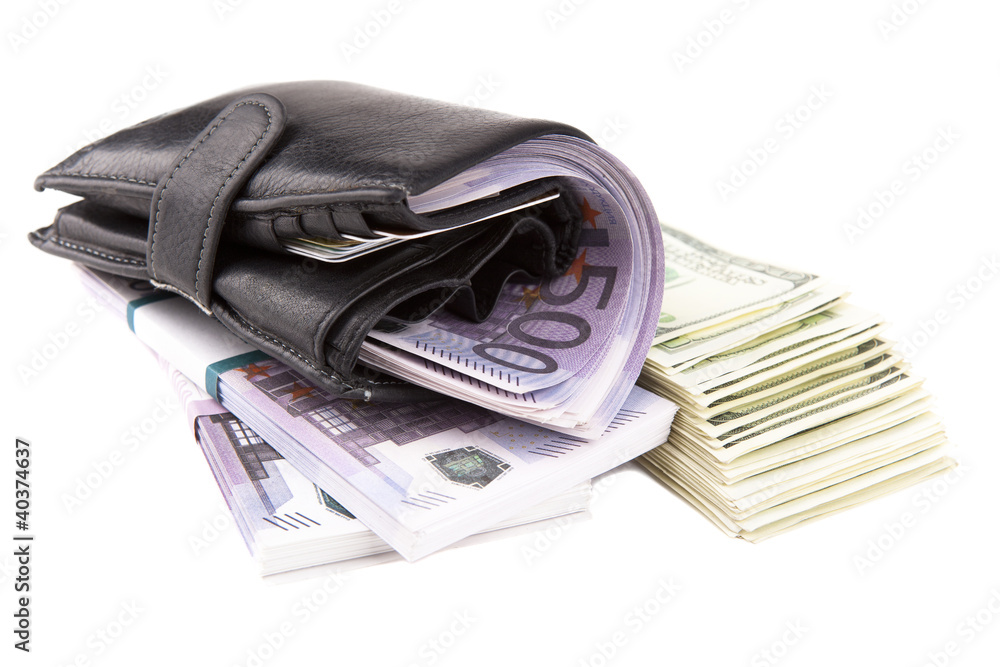 Image of a wallet with money Image of a wallet with money
