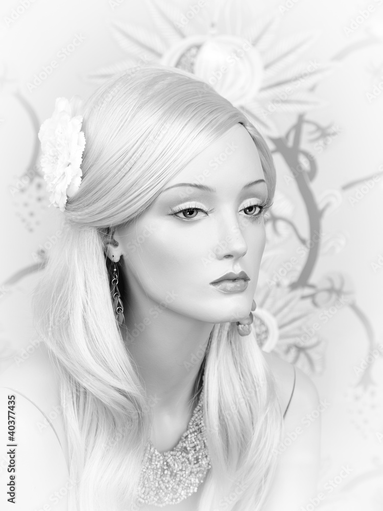 Girl mannequin Girl mannequin