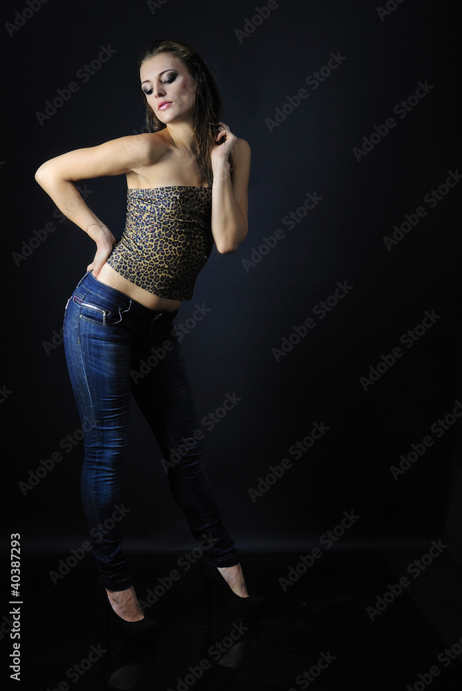 beautiful girl model in leopard topic