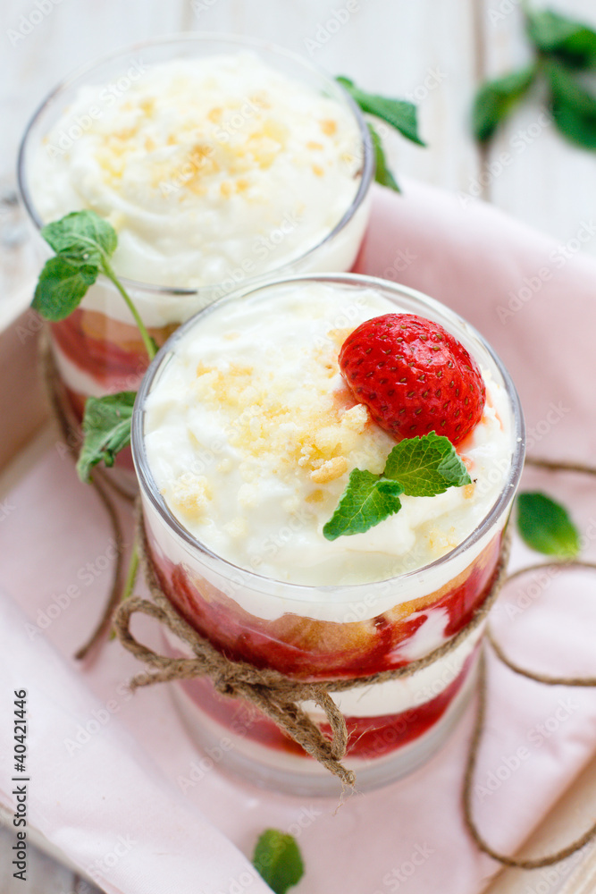 Strawberry desert Strawberry desert