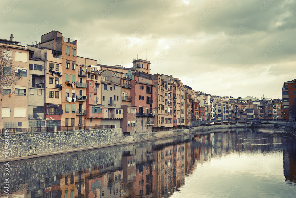 Cloudy Girona