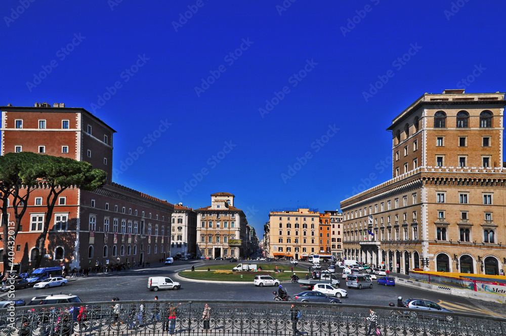 Roma, piazza  e Palazzo Venezia