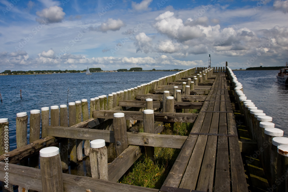 Obraz premium Pier in Veere, the Netherlands