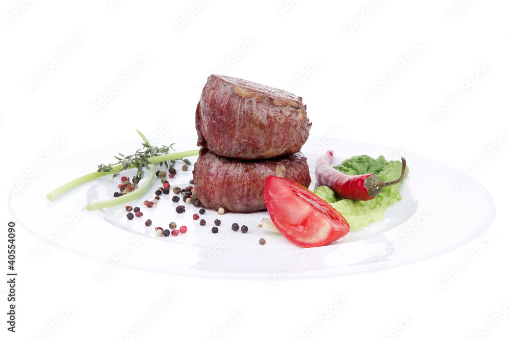 grilled beef fillet medallions on noodles grilled beef fillet medallions on noodles