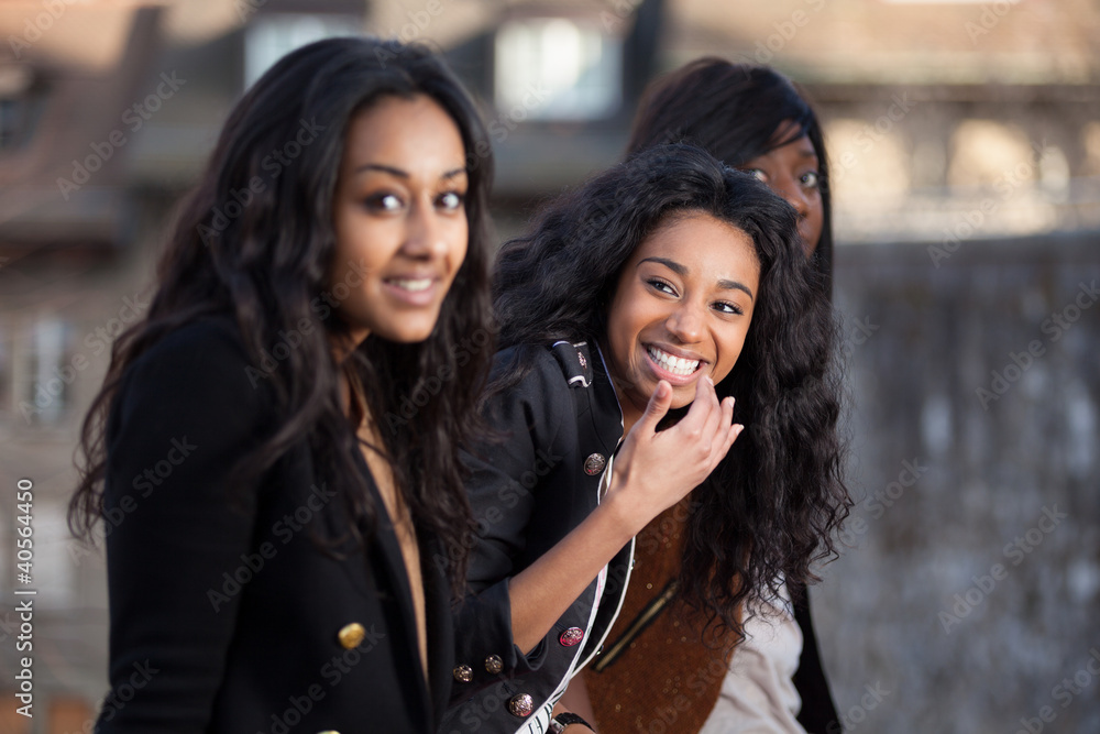 © Samuel B. - Portrait of happy young african american teenage girls © Samuel B. - Portrait of happy young african american teenage girls