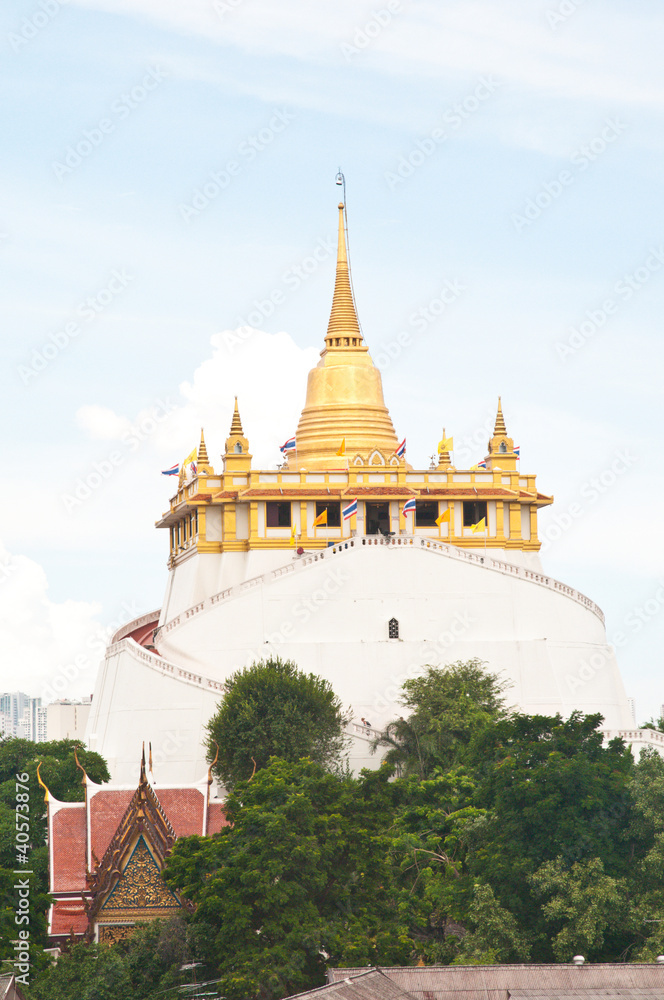 Thailand's landmark Golden Mount (wat sraket) in Bangkok Thailand's landmark Golden Mount (wat sraket) in Bangkok