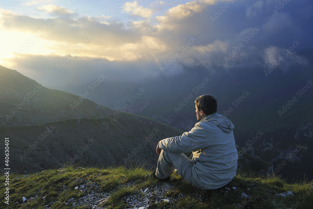 Fototapeta premium fresh sunrise at mountain