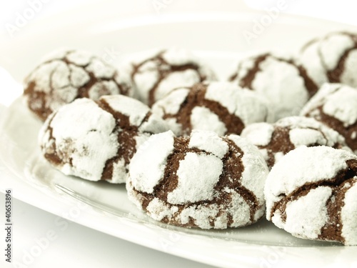 Cracked cookies, isolated