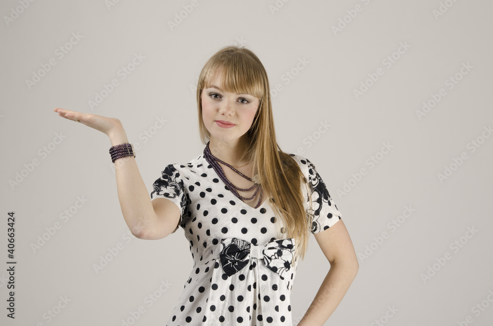 SOMETHING ON THE PALM SOMETHING ON THE PALM