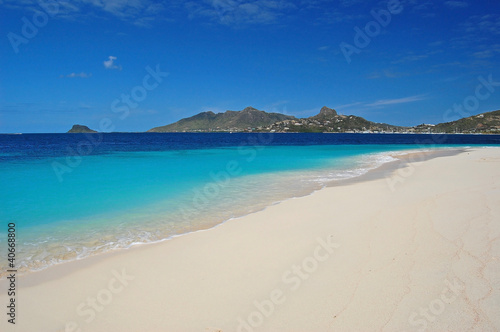 White sand of Caribbean beach on Palm island