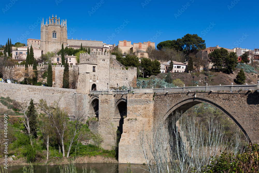 Puente de San Martín, Toledo, Castilla la Mancha, España