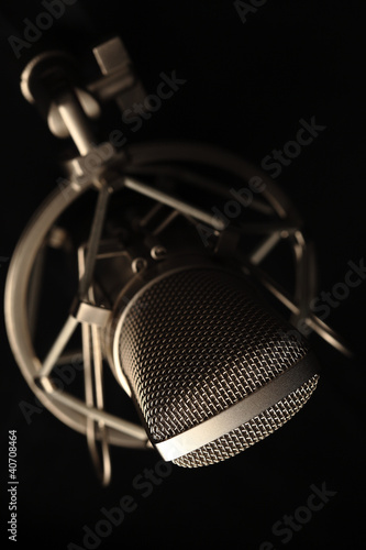microfono radiofonico © Omar