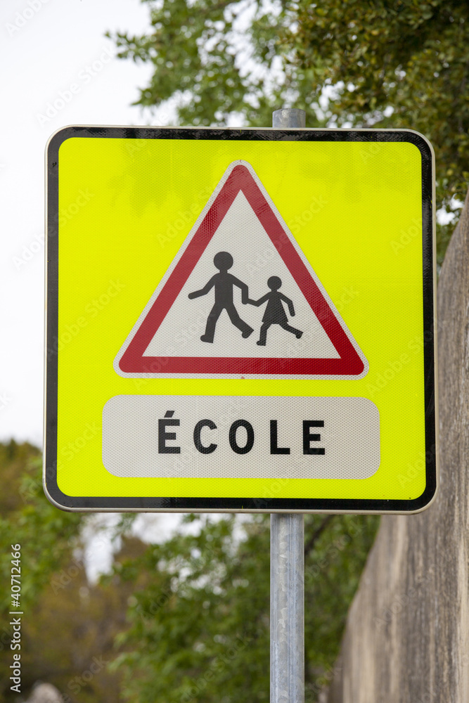 Panneau attention école