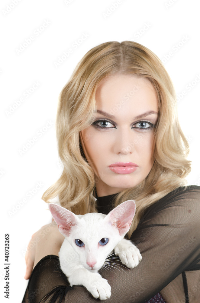 woman with oriental shorthair cat