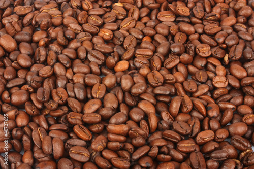 Coffee beans background © tinnko