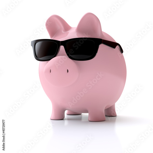 Sparschwein mit Sonnenbrille photo