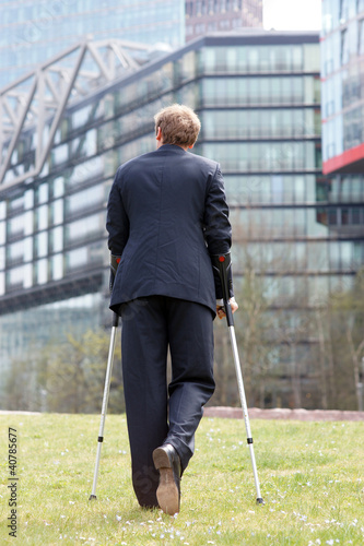 Nach dem Arbeitsunfall zurück ins Arbeitsleben photo