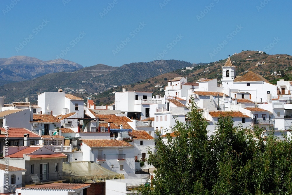 Obraz premium View of pueblo blanco, Sayalonga, Spain © Arena Photo UK
