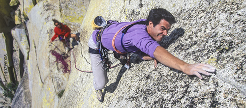 Fototapeta Naklejka Na Ścianę i Meble -  Rock climber in action.