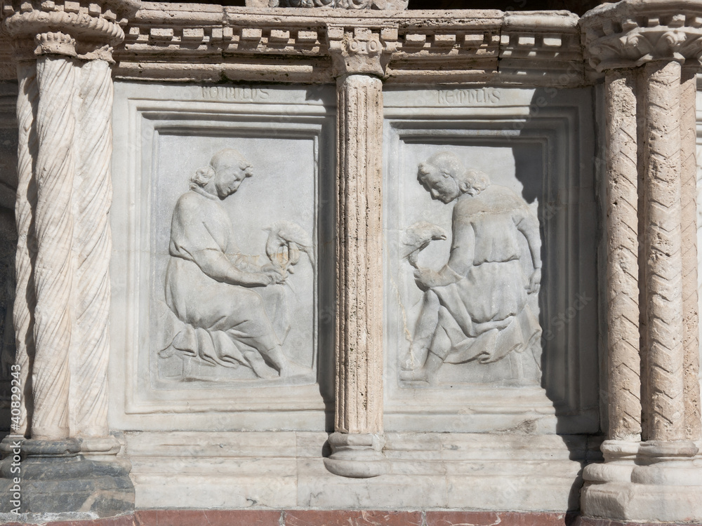 Romulus and Remus  - Fontana Maggiore Perugia