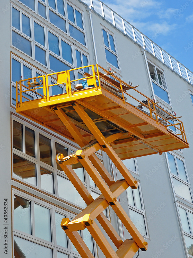 hebebühne Stock-Foto | Adobe Stock