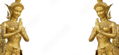 Goldent Ginnaree statue art