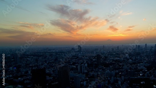 東京タワー特別展望台より東京の夕焼け