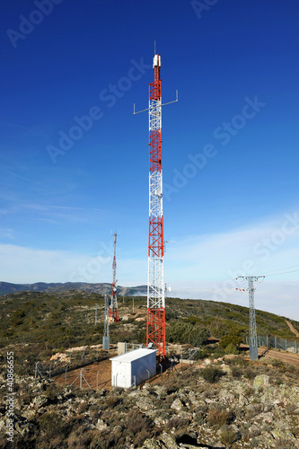 Antenas de telecomunicación y telefonía photo