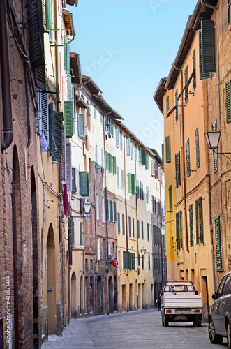 Malerische Gasse in Siena