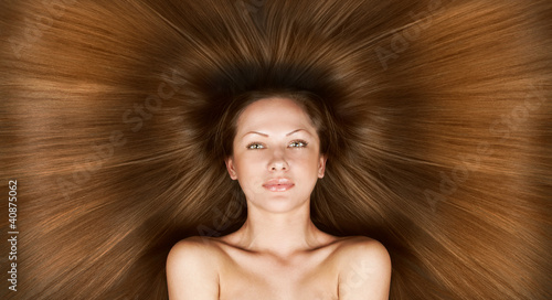 woman with long healthy natural hair