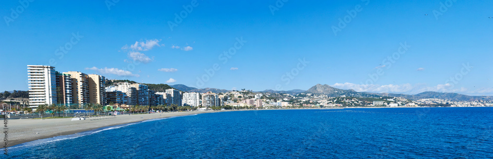 Fototapeta premium Malaga Beach and City - Spain