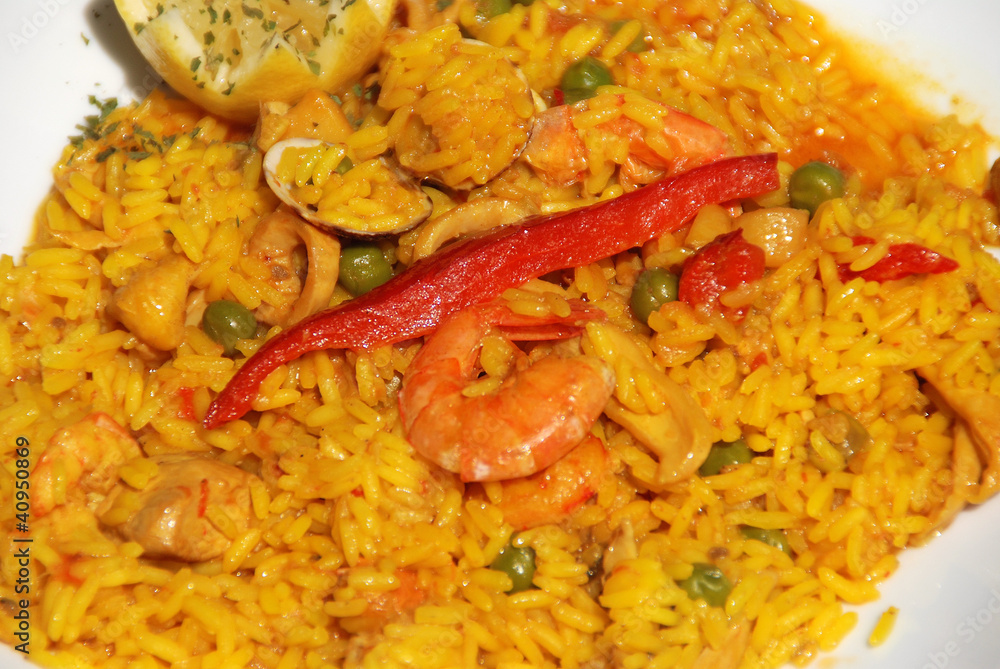 DETALLE, PLATOS COCINADOS. PAELLA VALENCIANA DETALLE, PLATOS COCINADOS. PAELLA VALENCIANA