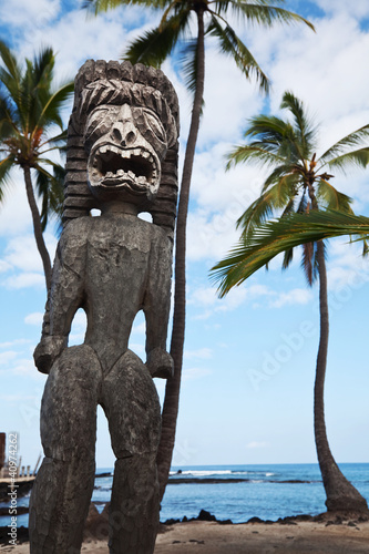 Hawaiian tiki photo