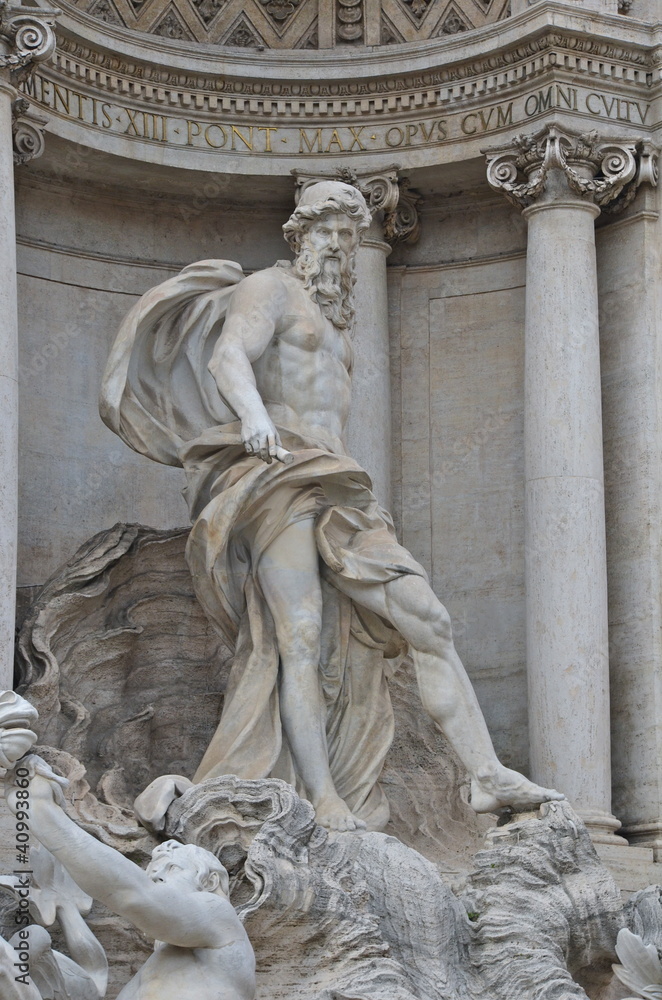 Statua del Dio Oceano, Fontana di Trevi, Roma Statua del Dio Oceano, Fontana di Trevi, Roma